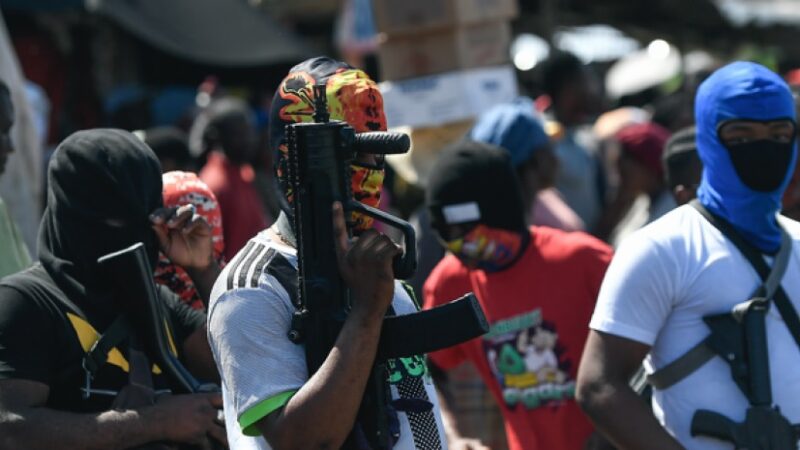 HAITI: Se enfrentan pandilleros y Policía; vencen los bandidos