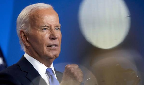 Biden delega varias de sus funciones al Secretario de Estado y del Tesoro de EE. UU. sobre Ucrania