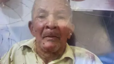 A machetazos hombre de 76 años intenta matar a su ex pareja de 71