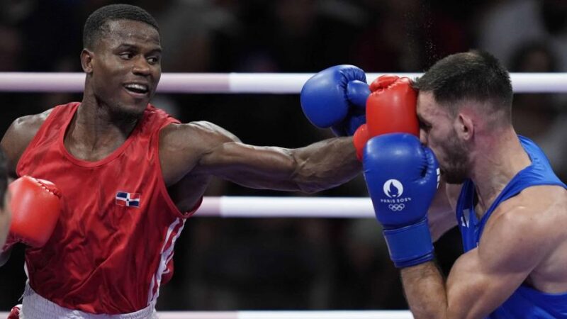 Loor a Pinales y Alcántara: engrandecer el boxeo dominicano con dos medallas en una misma sede