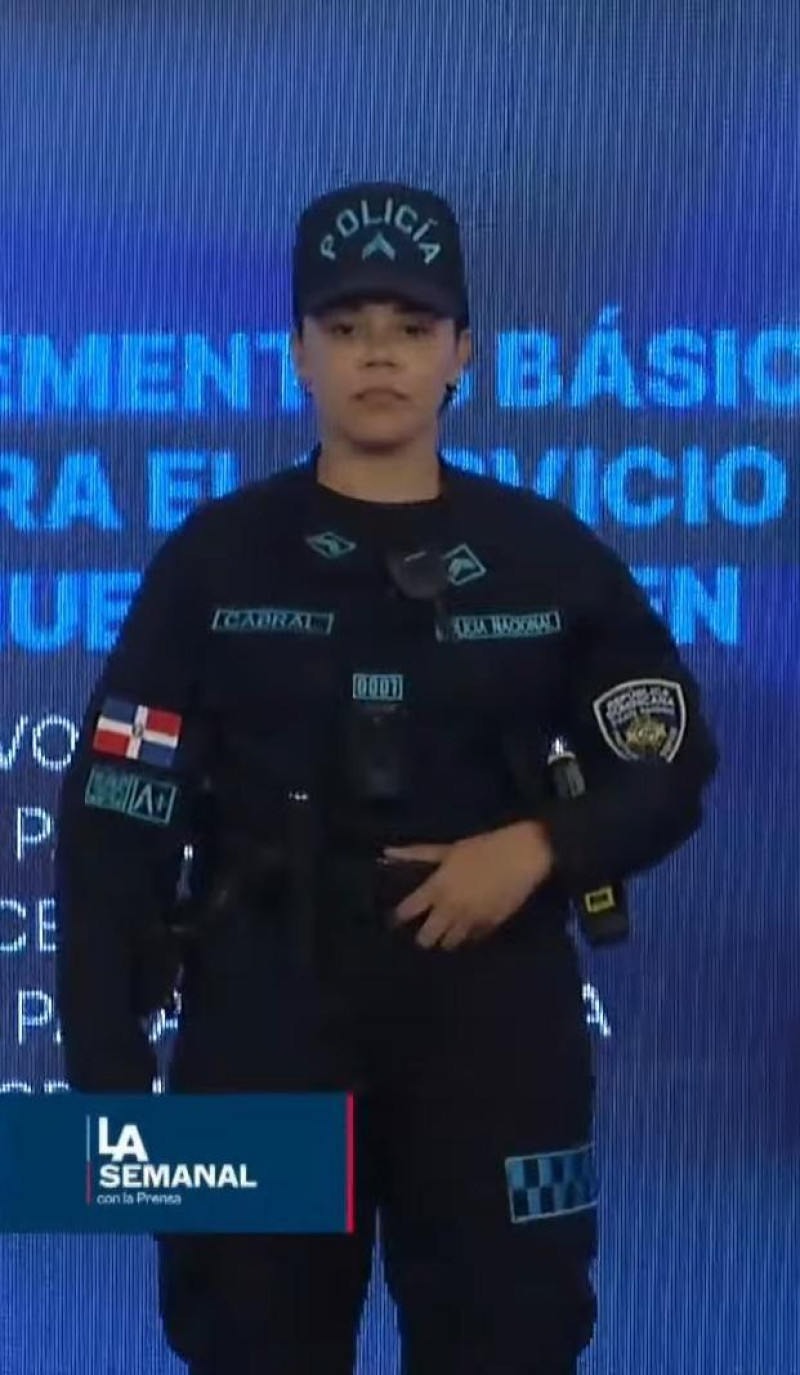 Miembros de Policía Nacional utilizarán nuevo uniforme a partir de 2025, tendrá código QR